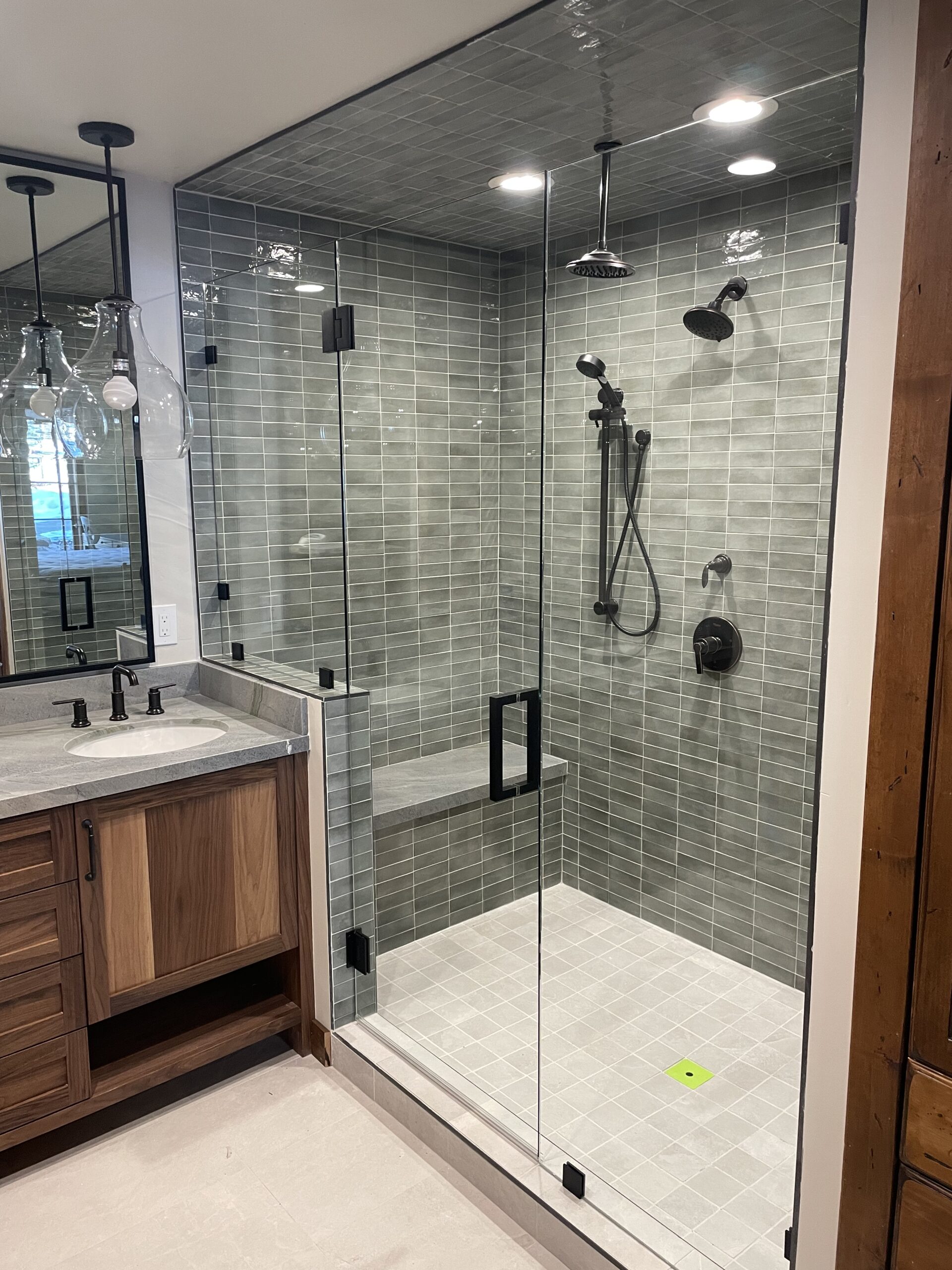 Custom Glass & Shower Doors img 5659